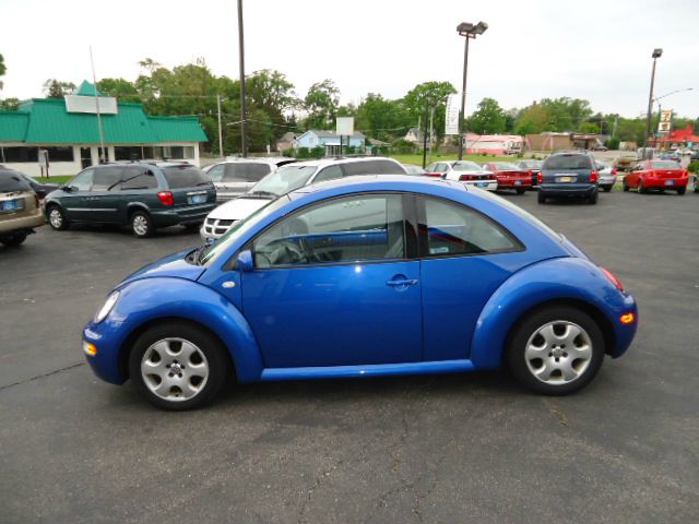 Volkswagen New Beetle 2002 photo 15