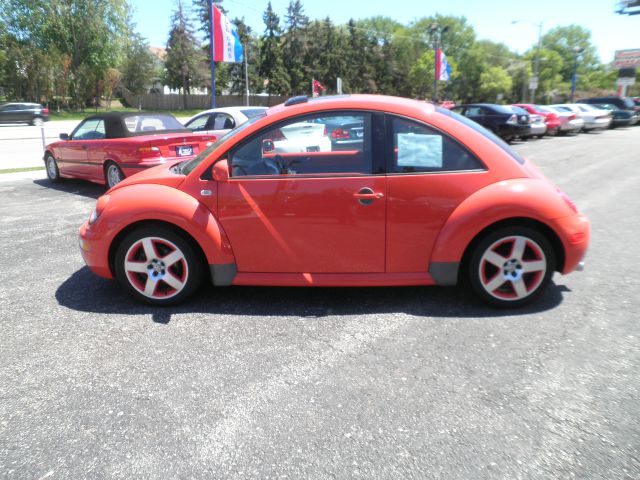 Volkswagen New Beetle 2002 photo 6