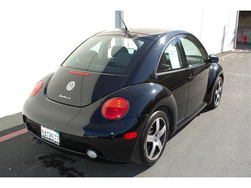 Volkswagen New Beetle 2002 photo 1
