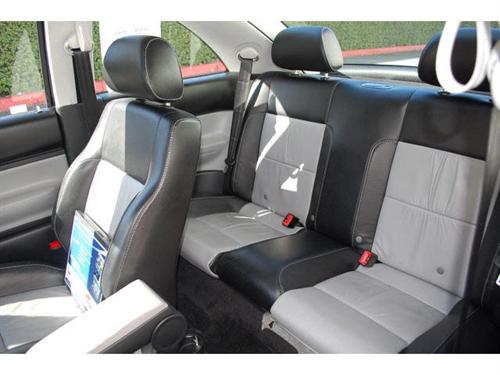 Volkswagen New Beetle 2002 photo 3