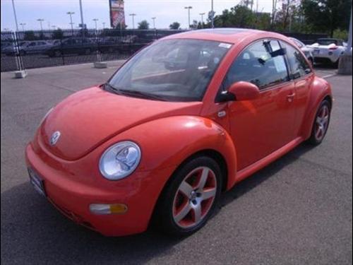 Volkswagen New Beetle 2002 photo 2