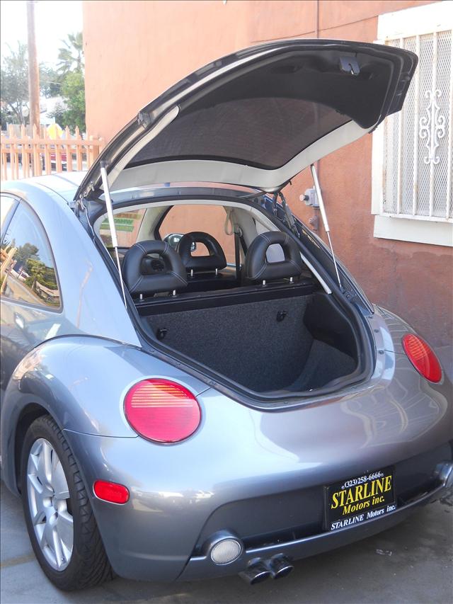 Volkswagen New Beetle 2002 photo 3