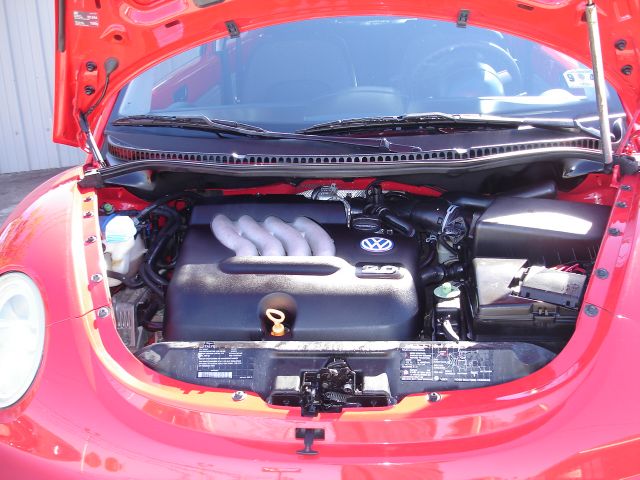 Volkswagen New Beetle 2002 photo 3