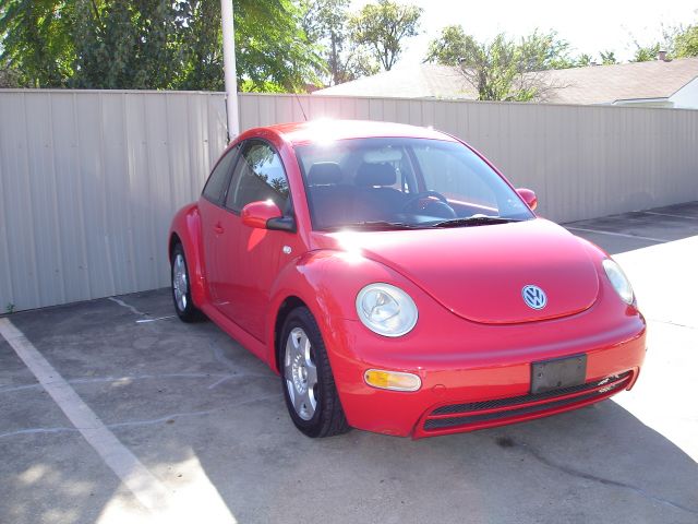 Volkswagen New Beetle 2002 photo 4