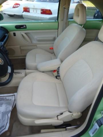 Volkswagen New Beetle 2002 photo 5