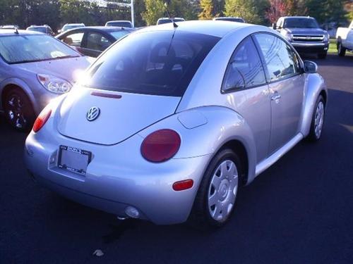 Volkswagen New Beetle 2002 photo 3