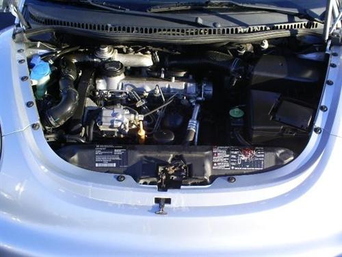 Volkswagen New Beetle 2002 photo 5
