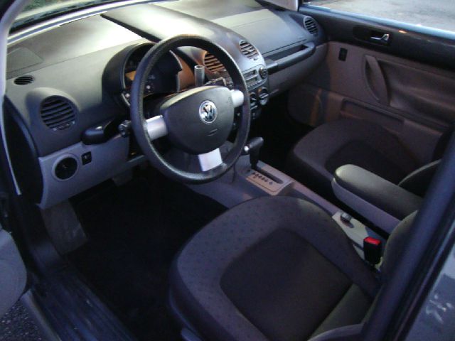 Volkswagen New Beetle Quad Cab 4x2 Shortbox XLT Hatchback