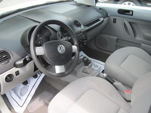 Volkswagen New Beetle FWD 4dr Sport Other