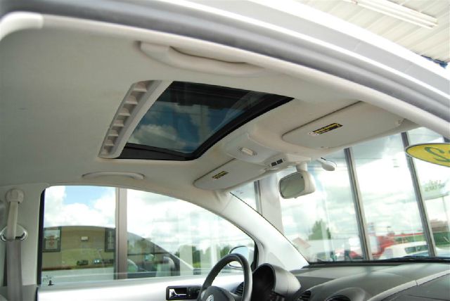 Volkswagen New Beetle 1LT Hatchback