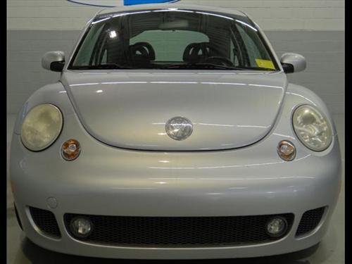 Volkswagen New Beetle 2002 photo 1