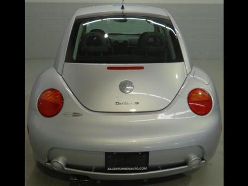 Volkswagen New Beetle 2002 photo 3