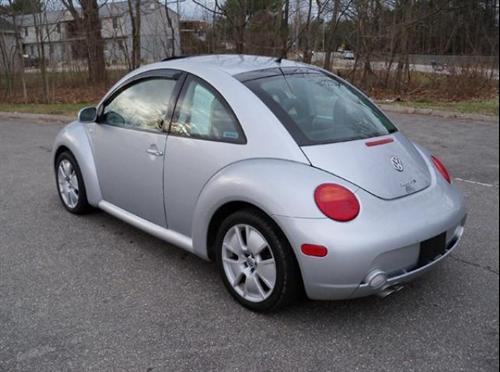 Volkswagen New Beetle 2002 photo 4