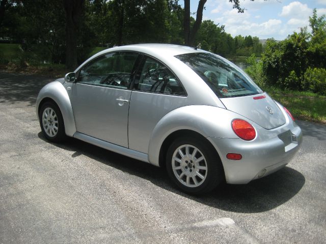 Volkswagen New Beetle 4dr 112 WB AWD Hatchback