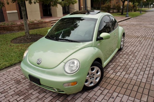 Volkswagen New Beetle 4dr 112 WB AWD Hatchback