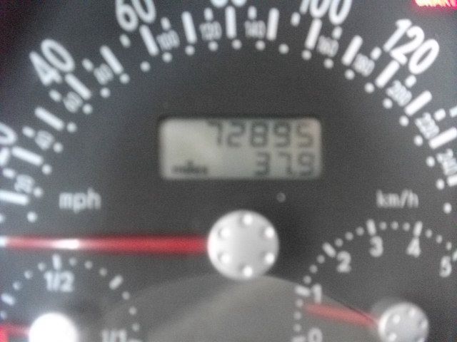 Volkswagen New Beetle 2002 photo 4