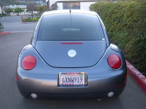 Volkswagen New Beetle 2002 photo 2