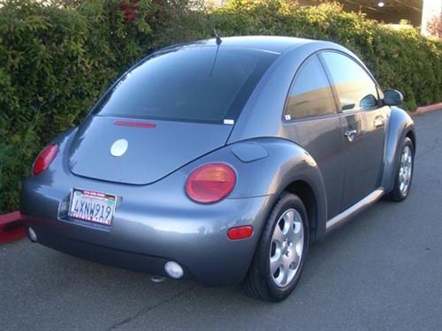 Volkswagen New Beetle 2002 photo 3
