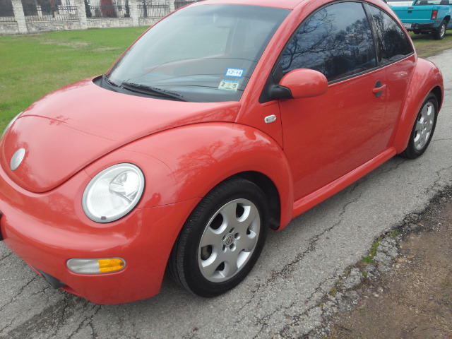 Volkswagen New Beetle 143.5 LTZ Hatchback
