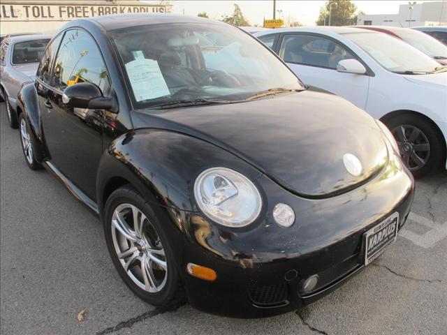 Volkswagen New Beetle 24K Hatchback