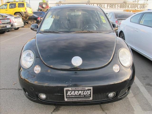 Volkswagen New Beetle 2003 photo 1