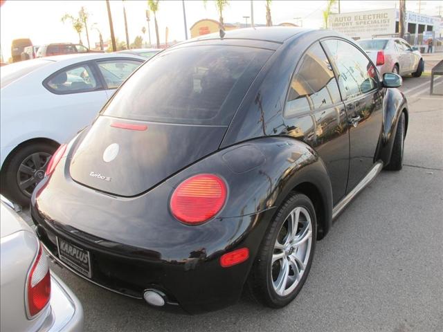 Volkswagen New Beetle 2003 photo 4