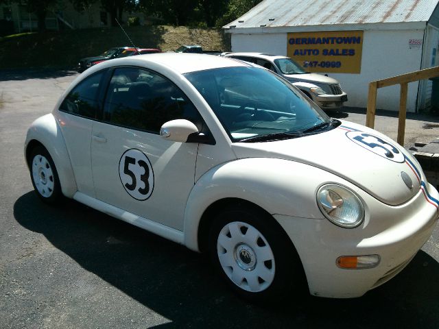 Volkswagen New Beetle 2003 photo 3