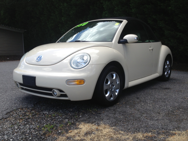 Volkswagen New Beetle 2003 photo 8