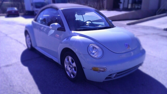 Volkswagen New Beetle 2003 photo 2