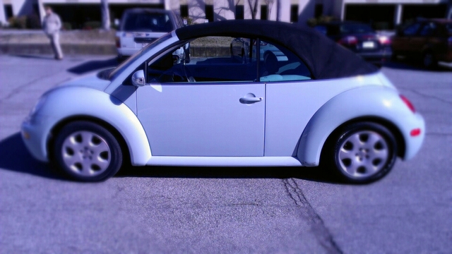 Volkswagen New Beetle 2003 photo 3