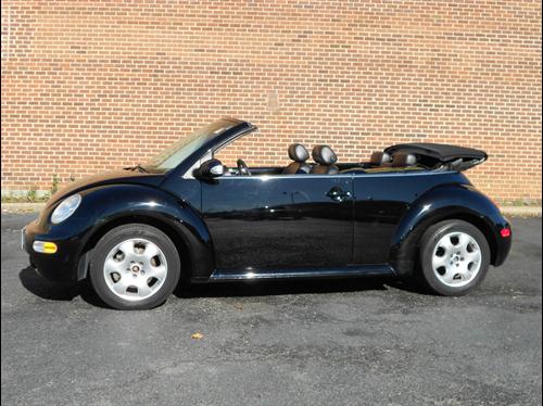 Volkswagen New Beetle 2003 photo 2