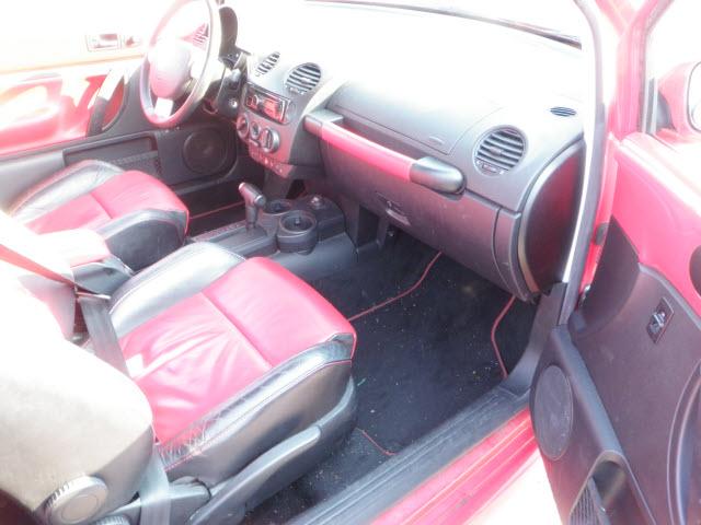 Volkswagen New Beetle 2003 photo 5