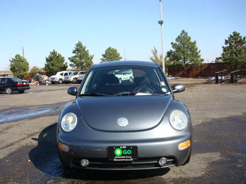 Volkswagen New Beetle 2003 photo 2