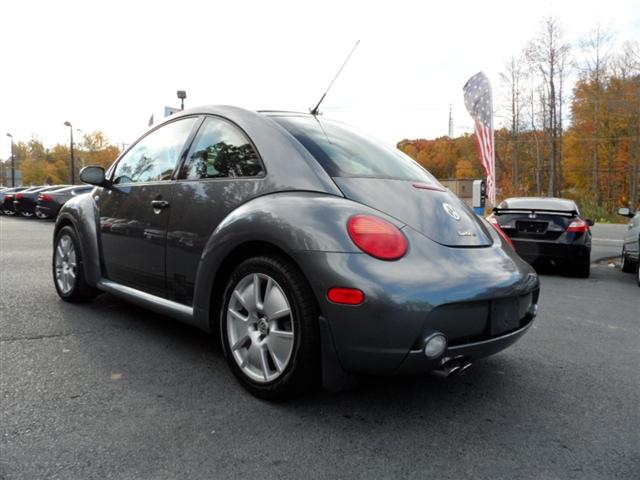 Volkswagen New Beetle 2003 photo 3