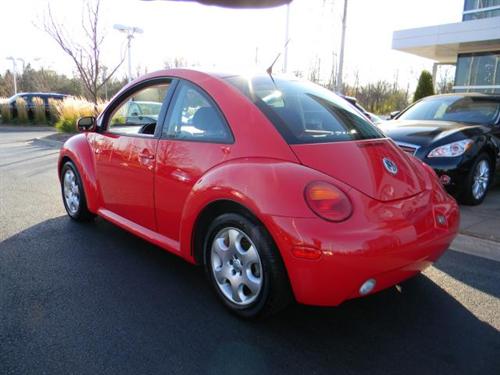 Volkswagen New Beetle 2003 photo 3