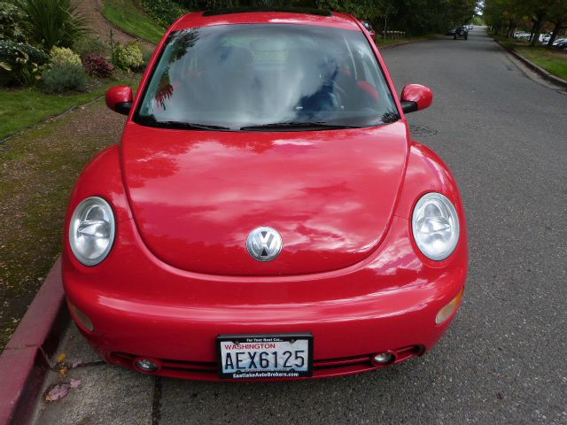 Volkswagen New Beetle 2003 photo 4