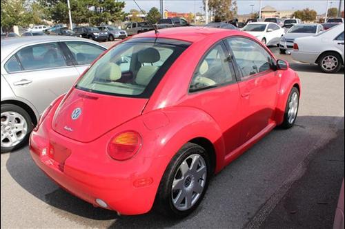 Volkswagen New Beetle 2003 photo 5