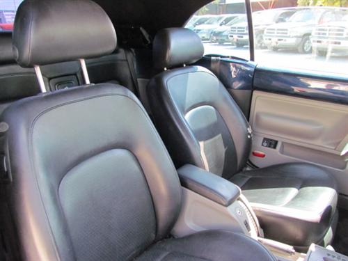 Volkswagen New Beetle 2003 photo 4