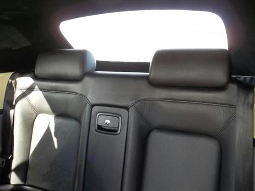 Volkswagen New Beetle FWD 4dr Sport Other