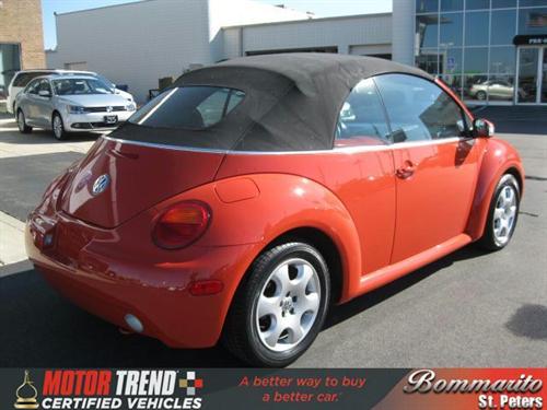 Volkswagen New Beetle 2003 photo 2