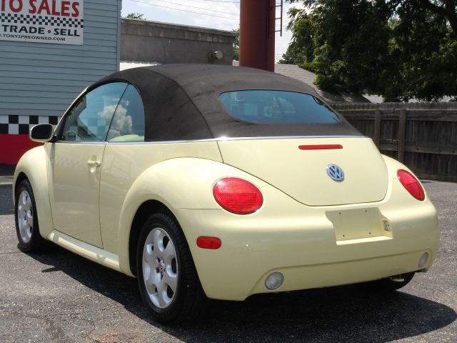 Volkswagen New Beetle 2500 Extended Cab 4WD SLT Convertible