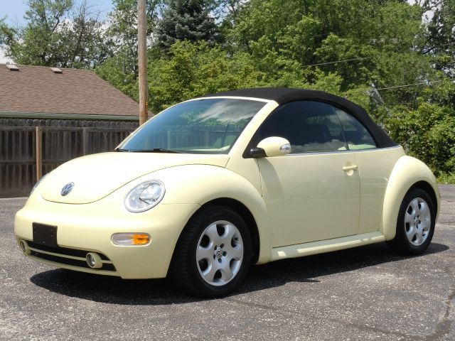 Volkswagen New Beetle 2003 photo 3