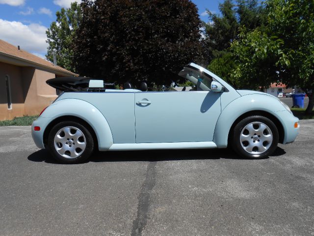 Volkswagen New Beetle 2003 photo 3