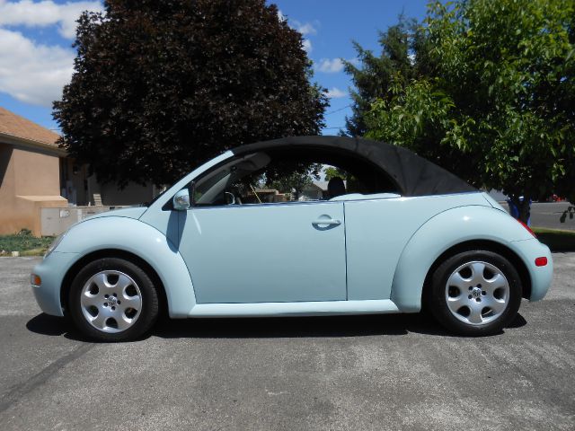 Volkswagen New Beetle 2003 photo 4