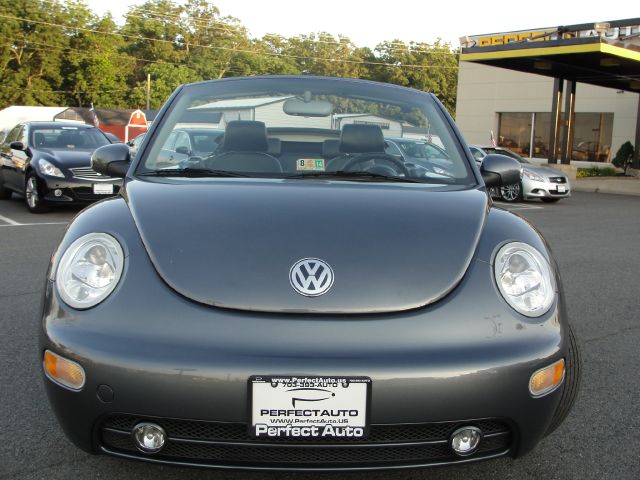 Volkswagen New Beetle 2004 photo 3