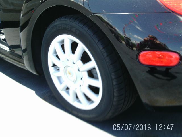 Volkswagen New Beetle 2004 photo 3