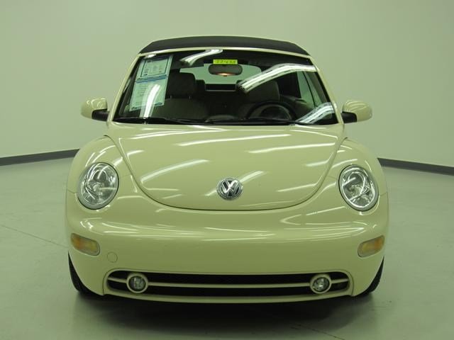 Volkswagen New Beetle 2004 photo 5