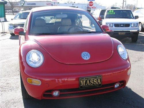 Volkswagen New Beetle 2004 photo 1