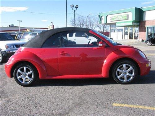 Volkswagen New Beetle 2004 photo 2