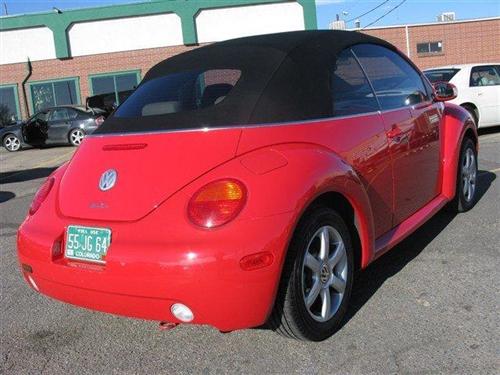 Volkswagen New Beetle 2004 photo 3